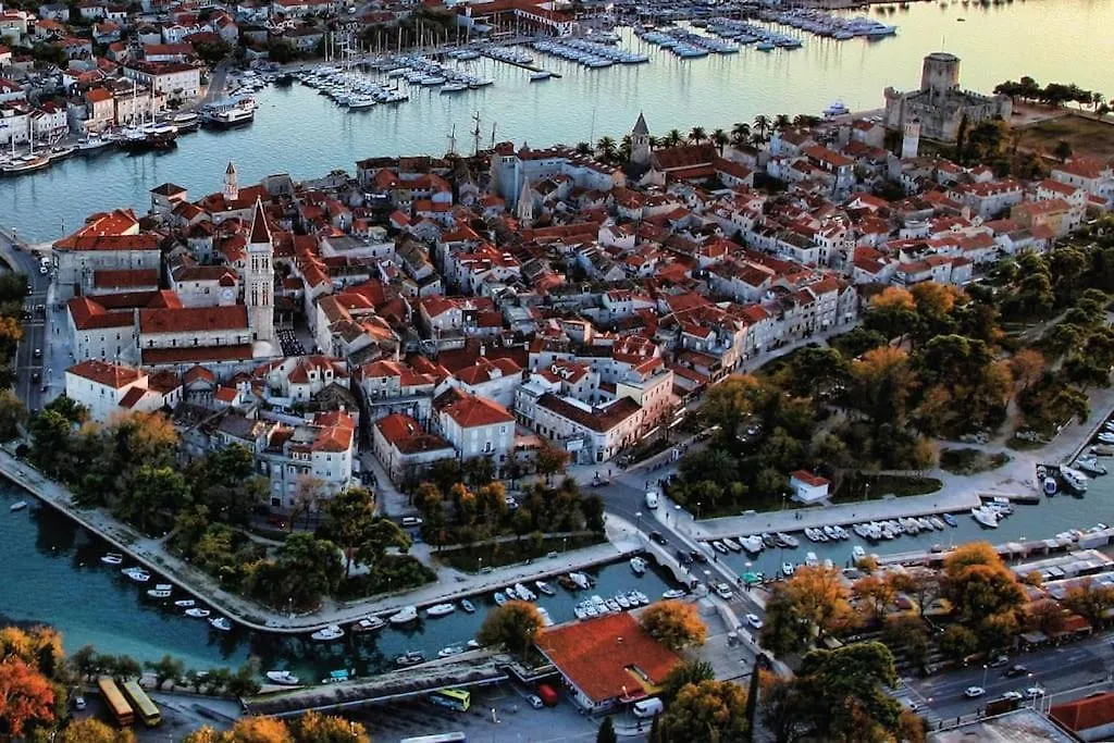 Apartment Dajana Feeling Of Home Trogir
