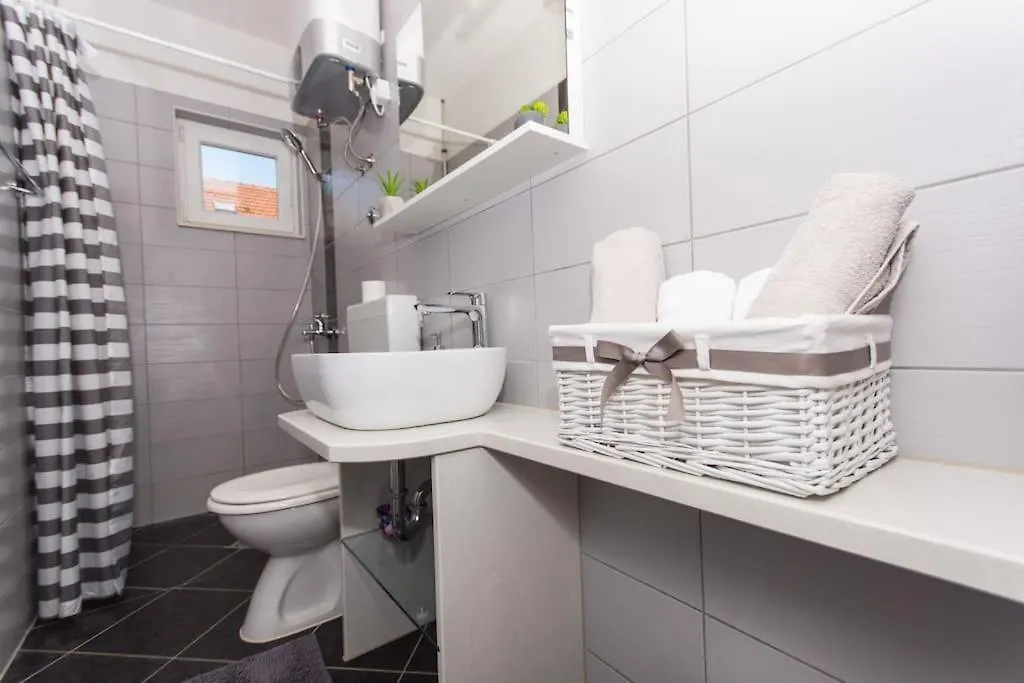 Apartment Dajana Feeling Of Home Trogir
