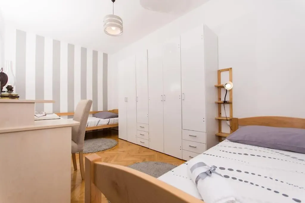 Apartment Dajana Feeling Of Home Trogir