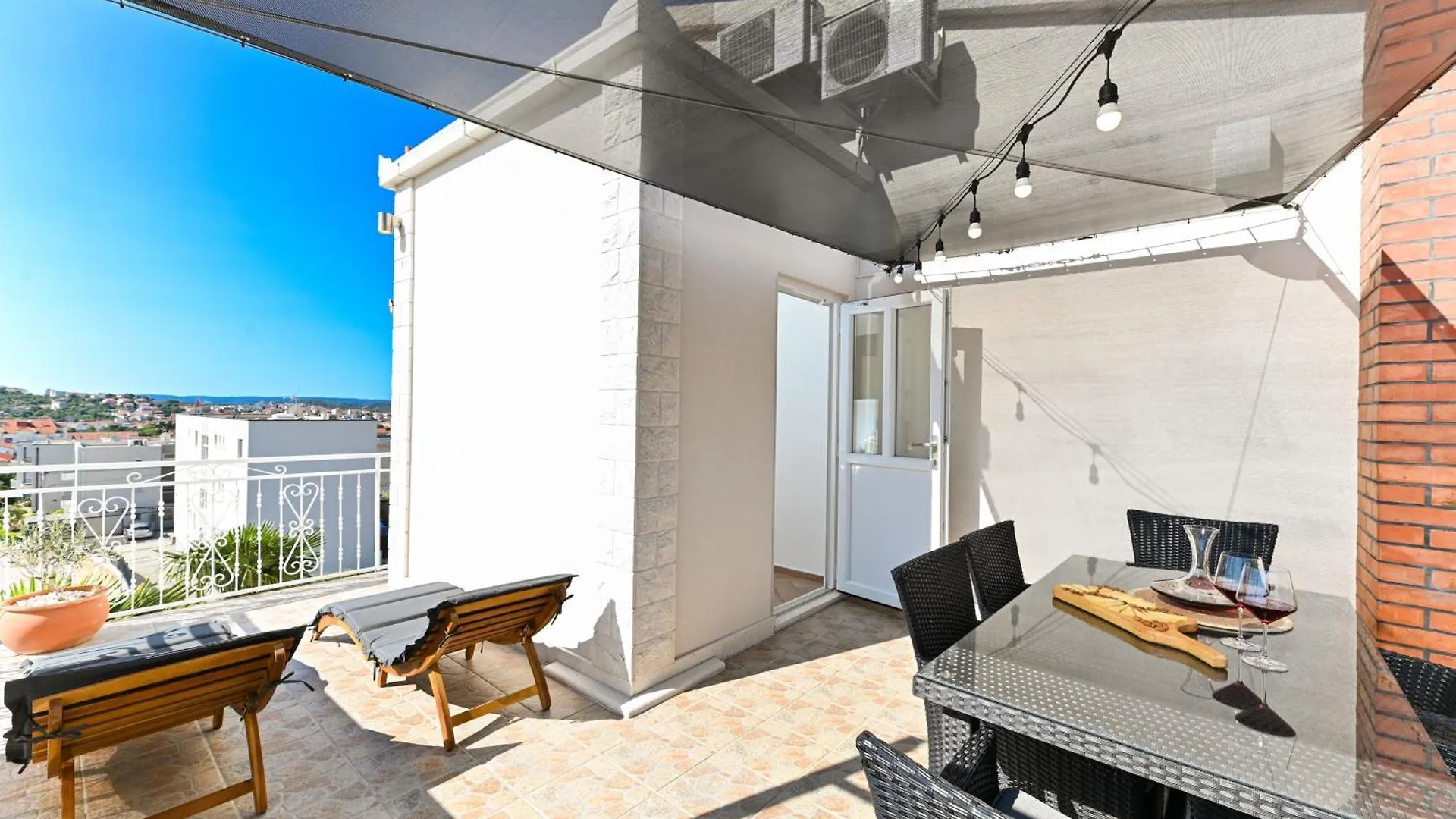 Apartment Dajana Feeling Of Home Trogir